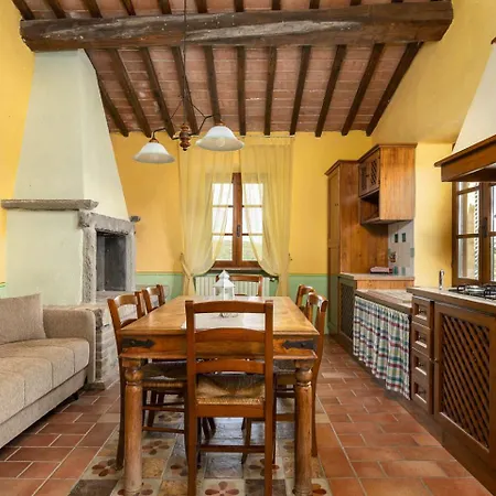 Borgo Tignano Casole dʼElsa