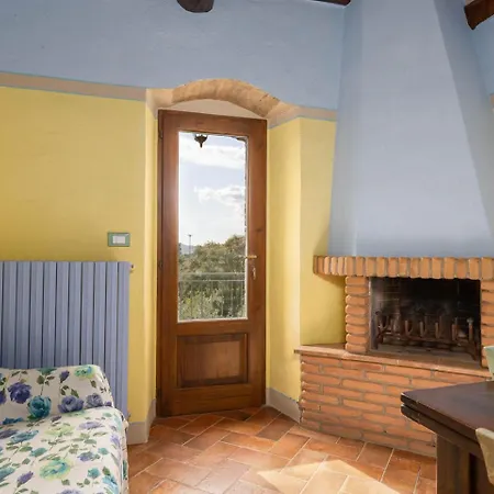 Borgo Tignano Casole dʼElsa