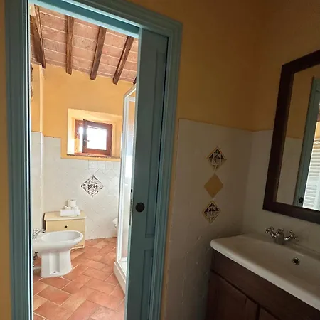 Borgo Tignano *