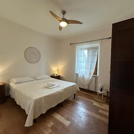 Borgo Tignano 아파트 카솔레 델사
