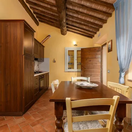 Borgo Tignano * Casole dʼElsa