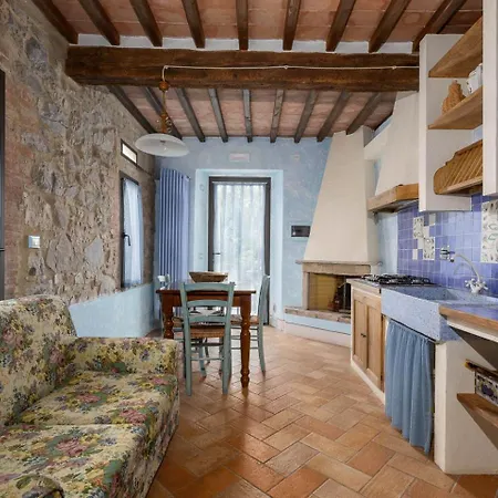 Borgo Tignano Casole dʼElsa