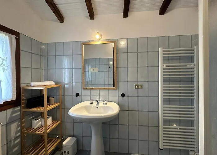 Borgo Tignano * Casole dʼElsa