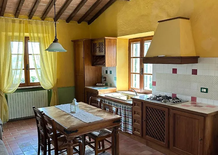 Borgo Tignano Casole dʼElsa